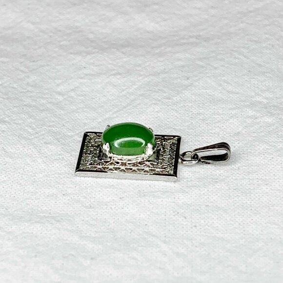 Vintage Sterling Silver Jade Pendant Necklace Ornate Filigree Cabochon - Picture 3 of 4